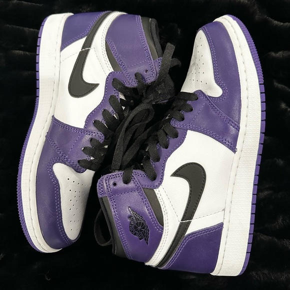 Nike Shoes - Air Jordan 1 Retro High OG 'Court Purple 2.0'